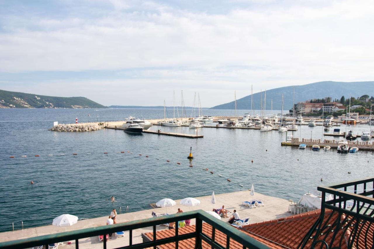 Hotel Rr Herceg Novi Bagian luar foto