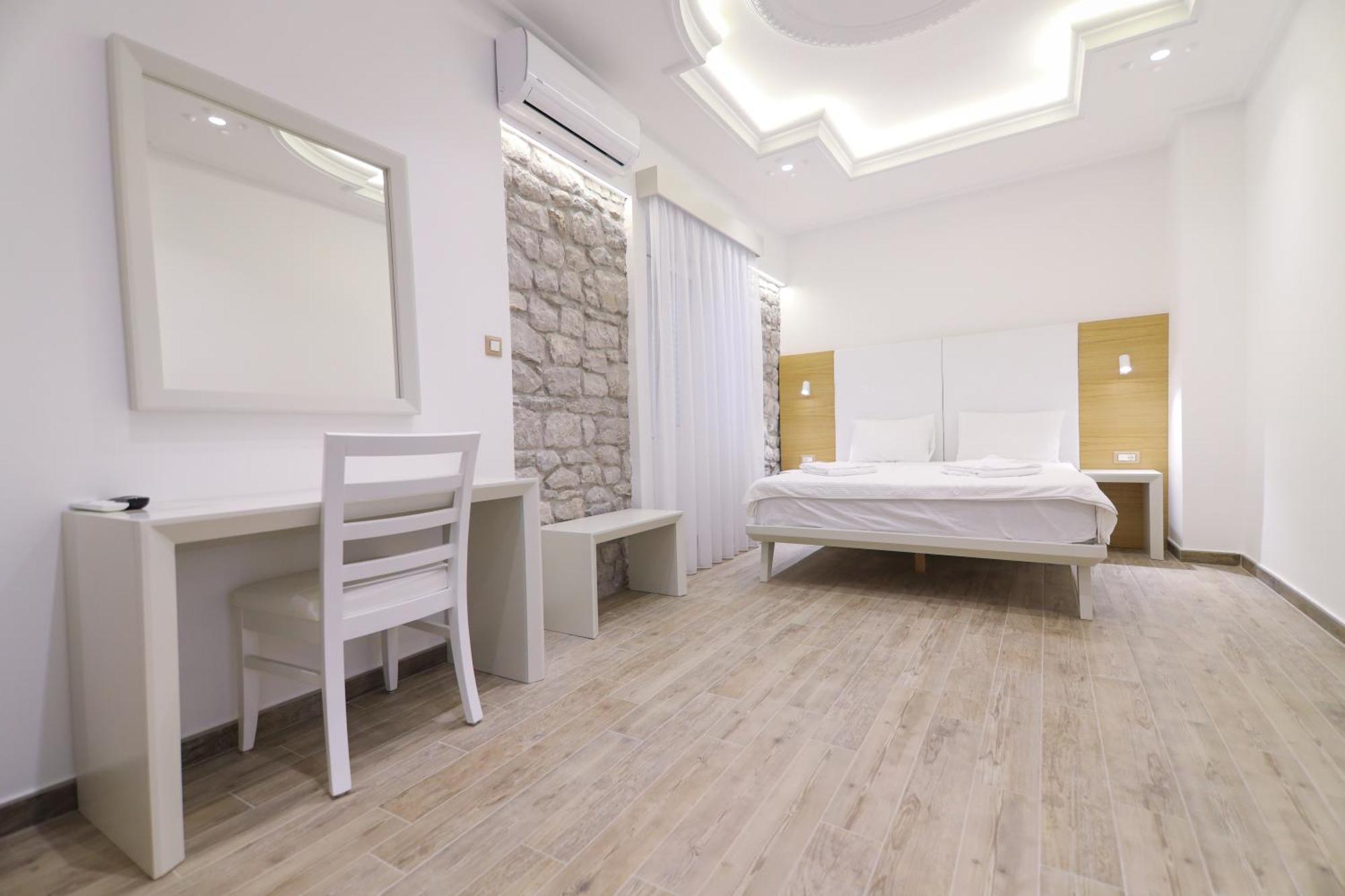 Hotel Rr Herceg Novi Bagian luar foto