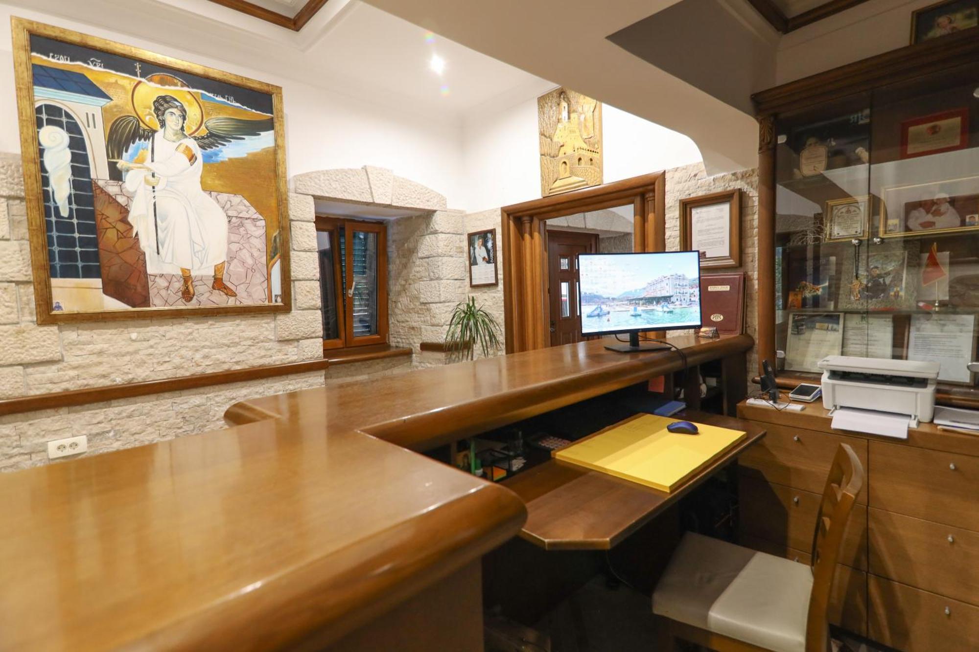 Hotel Rr Herceg Novi Bagian luar foto