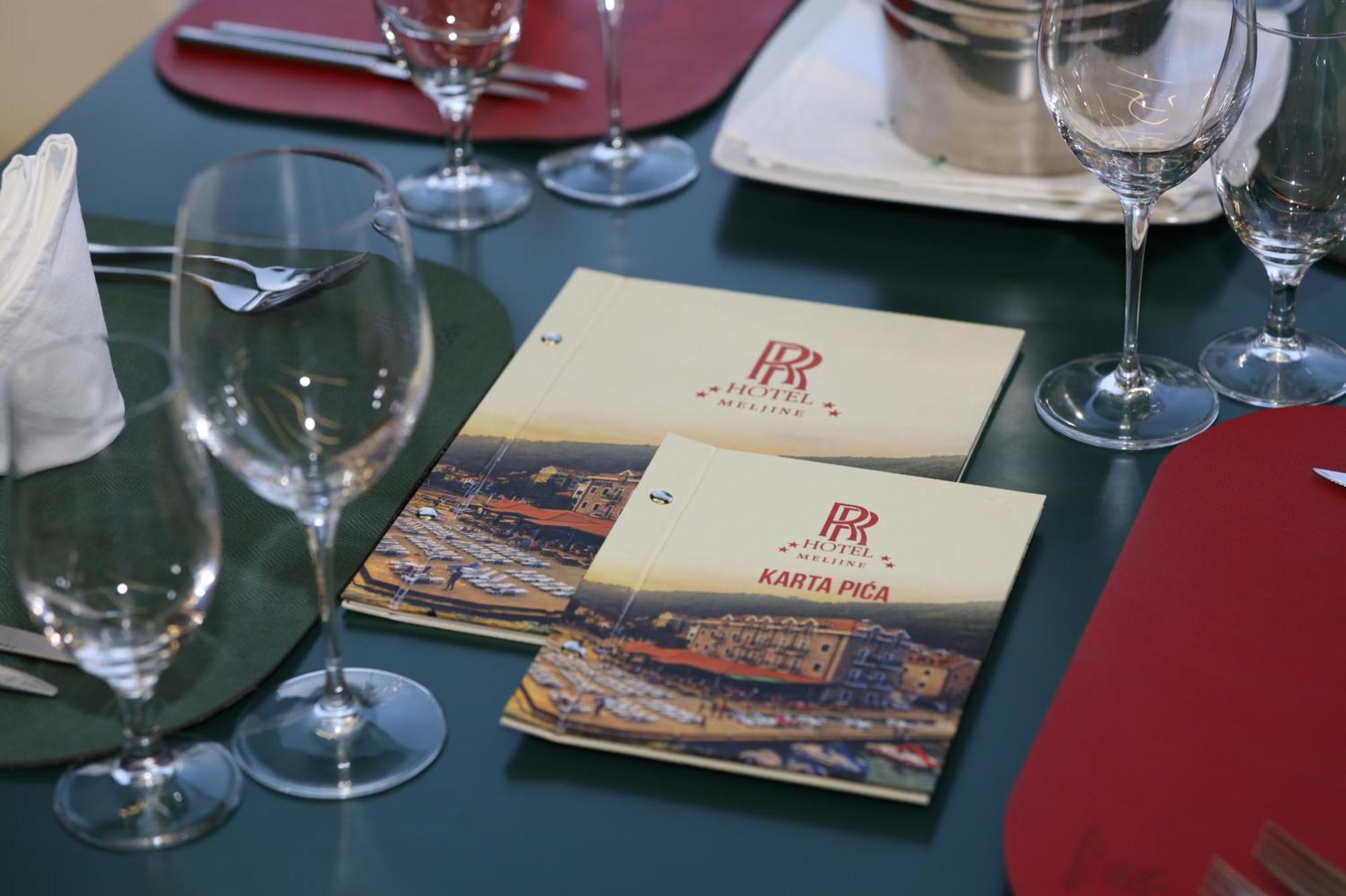 Hotel Rr Herceg Novi Bagian luar foto